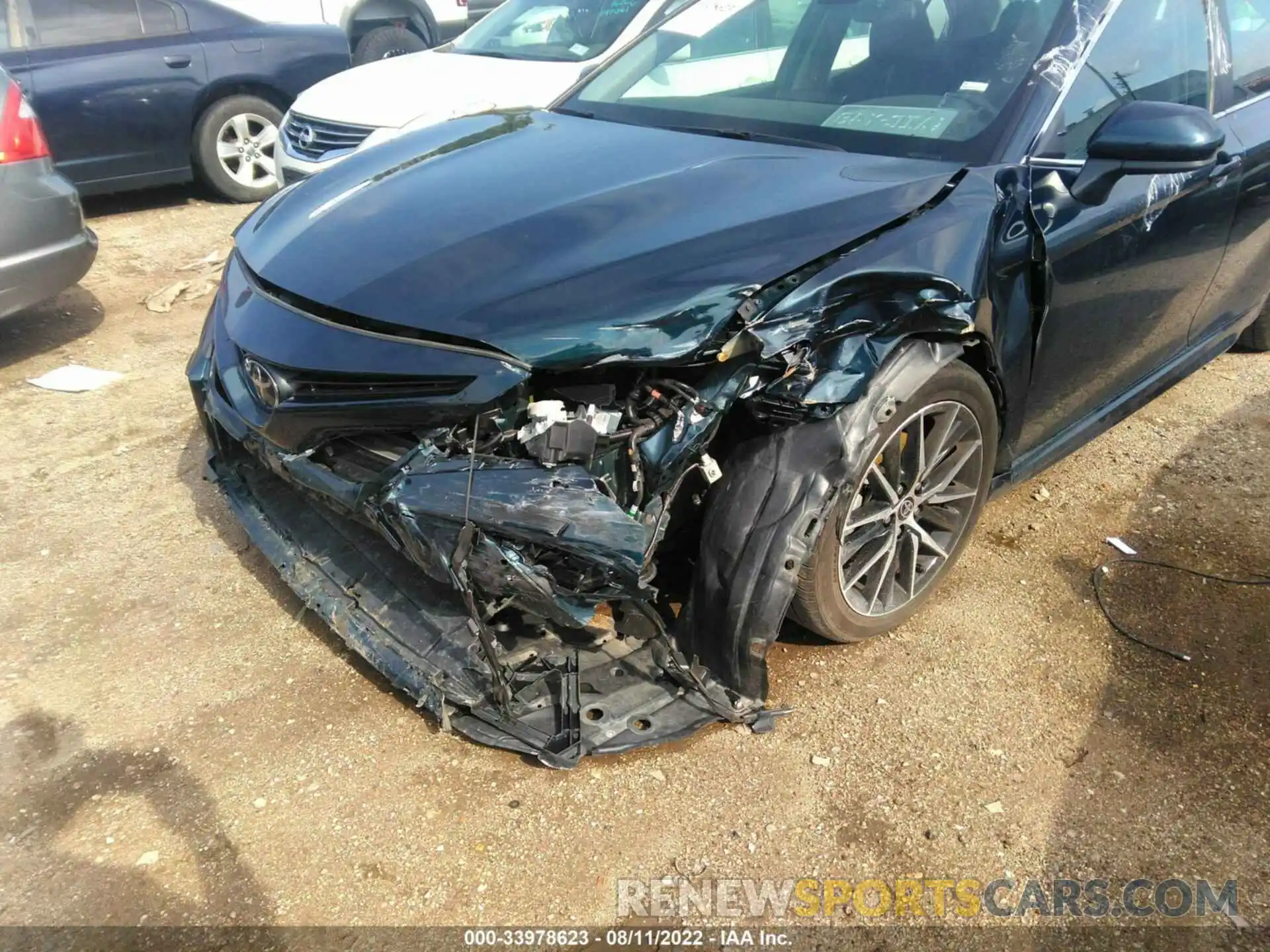 6 Photograph of a damaged car 4T1G11AK7MU566202 TOYOTA CAMRY 2021