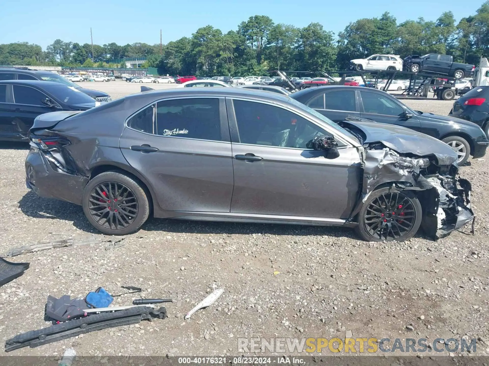 14 Photograph of a damaged car 4T1G11AK7MU569858 TOYOTA CAMRY 2021