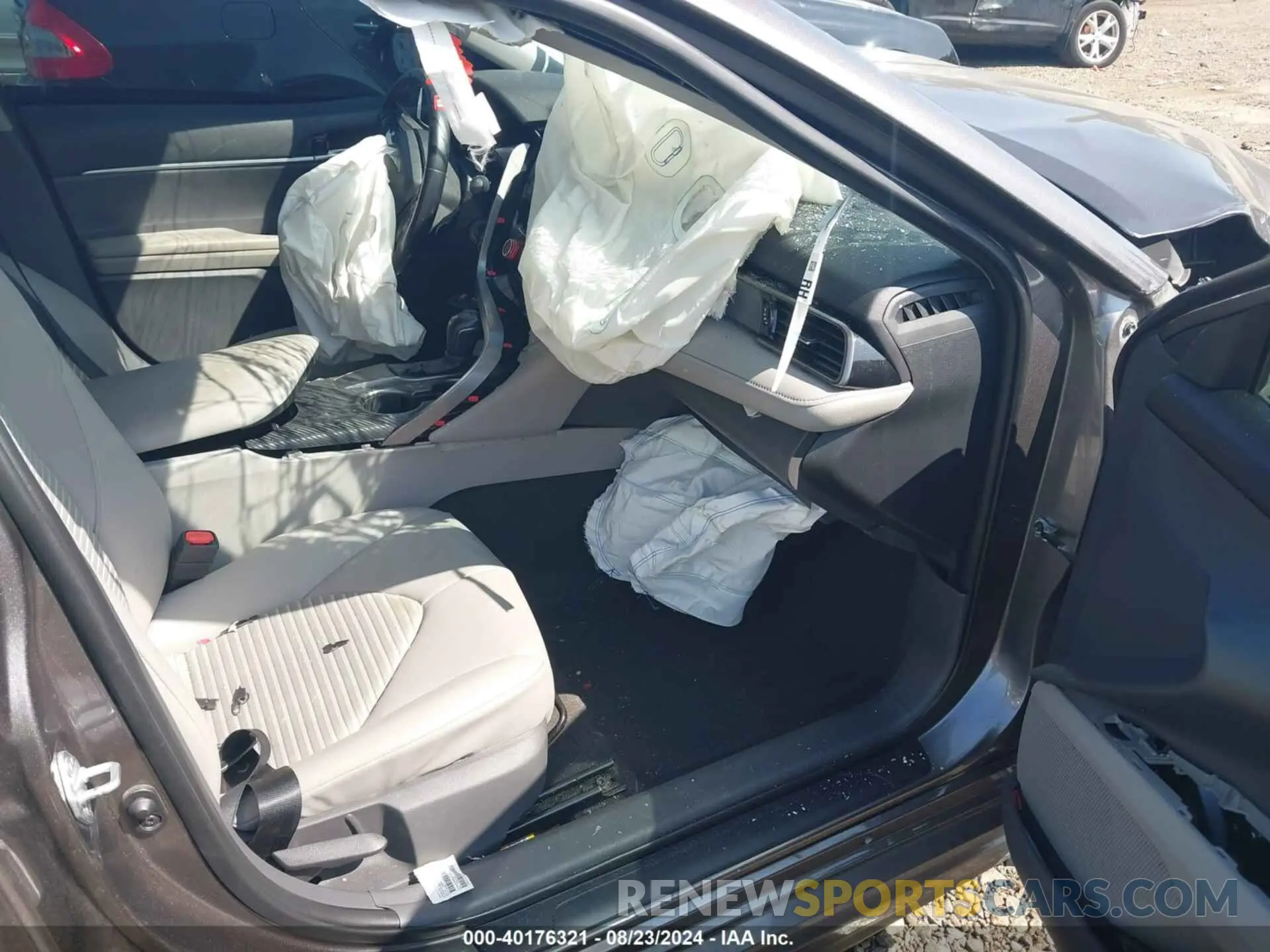 5 Photograph of a damaged car 4T1G11AK7MU569858 TOYOTA CAMRY 2021