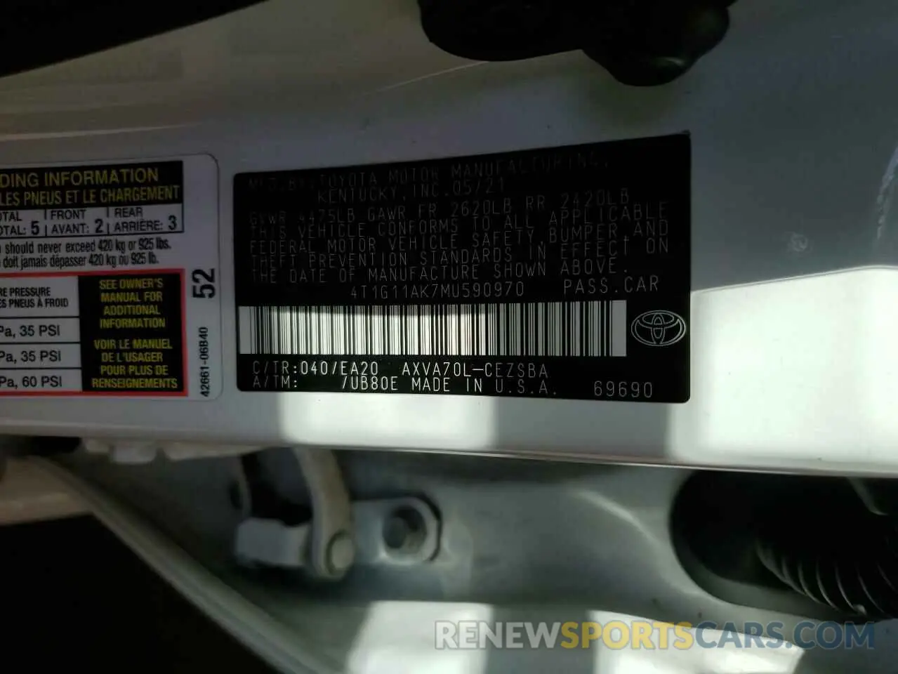 12 Photograph of a damaged car 4T1G11AK7MU590970 TOYOTA CAMRY 2021