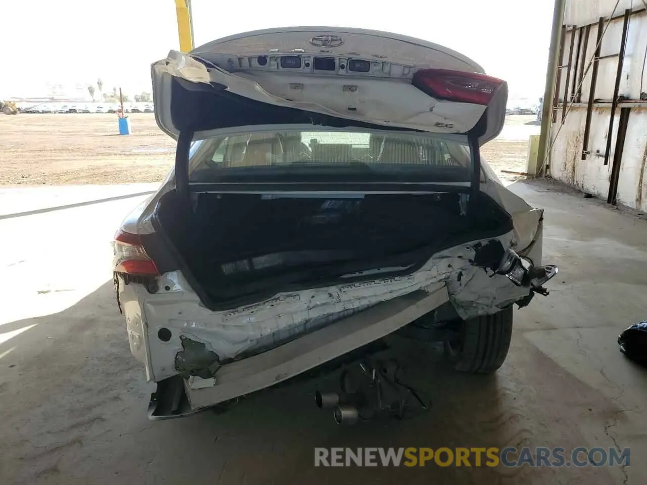 6 Photograph of a damaged car 4T1G11AK7MU590970 TOYOTA CAMRY 2021