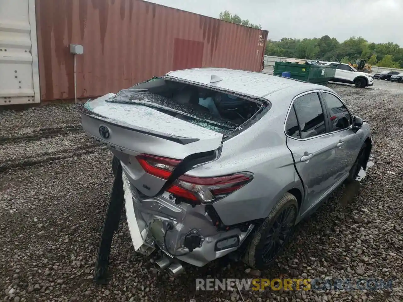 4 Photograph of a damaged car 4T1G11AK7MU595375 TOYOTA CAMRY 2021