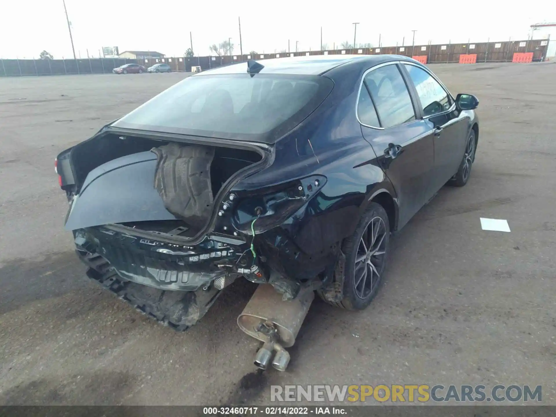 6 Photograph of a damaged car 4T1G11AK7MU601045 TOYOTA CAMRY 2021