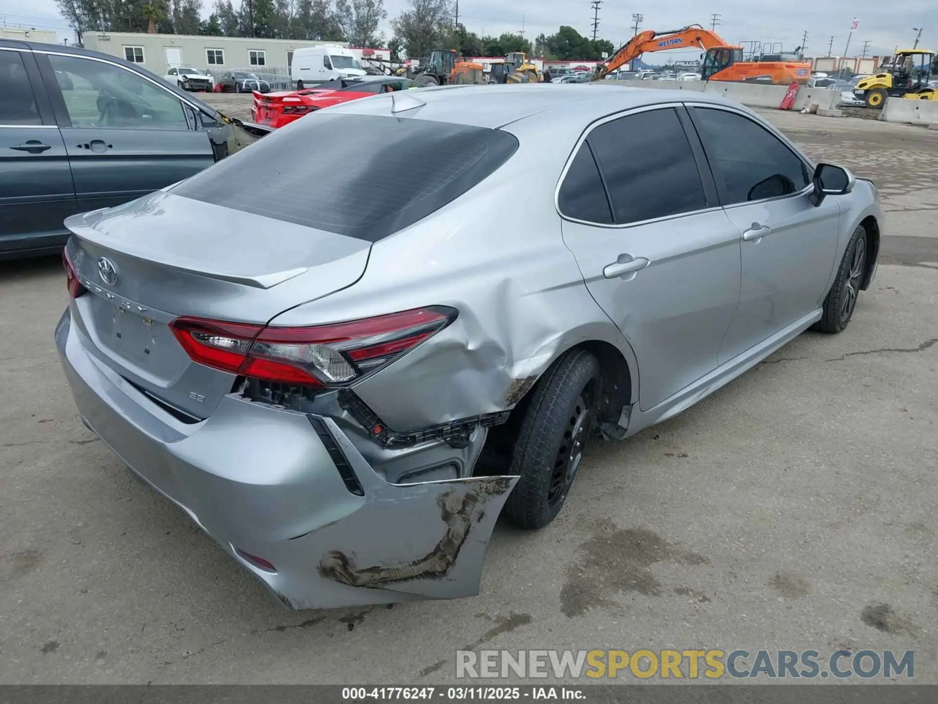 4 Photograph of a damaged car 4T1G11AK7MU604091 TOYOTA CAMRY 2021