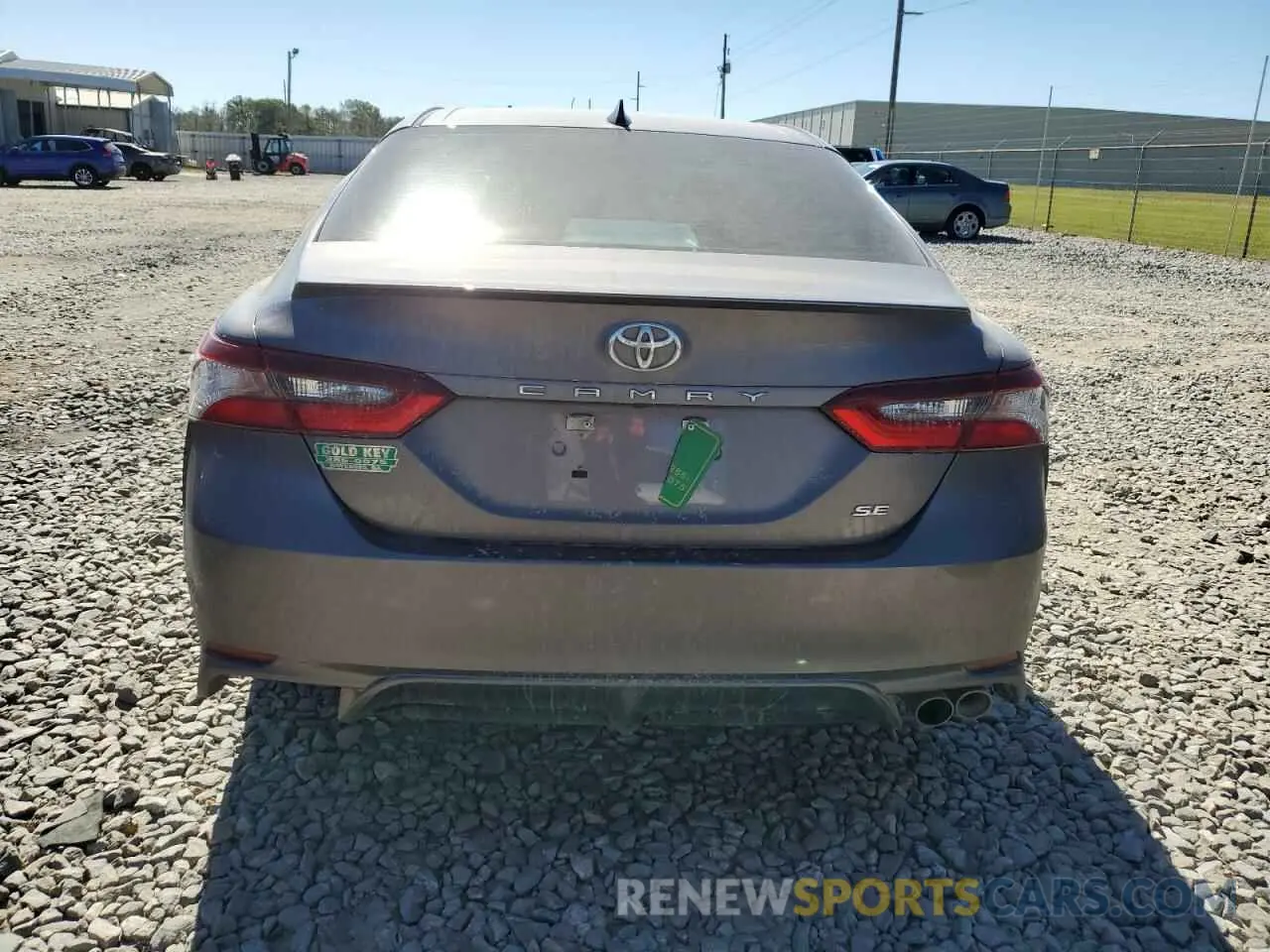 6 Photograph of a damaged car 4T1G11AK7MU608139 TOYOTA CAMRY 2021