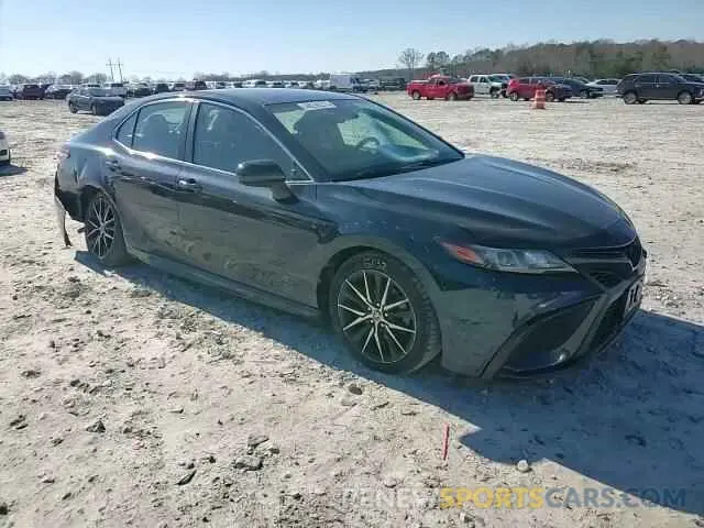 11 Photograph of a damaged car 4T1G11AK7MU608335 TOYOTA CAMRY 2021
