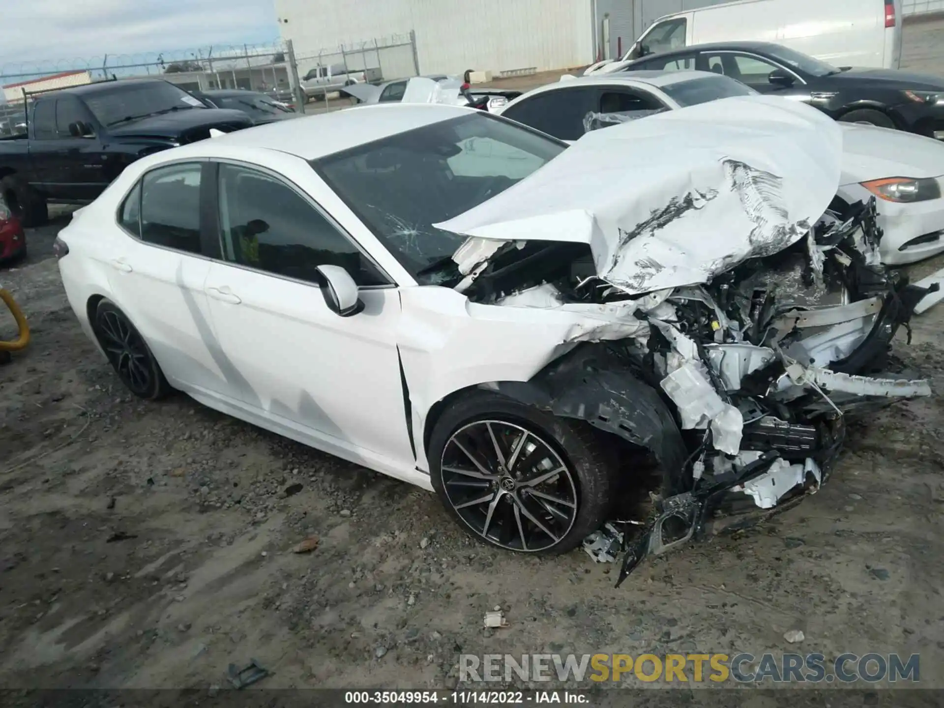 1 Photograph of a damaged car 4T1G11AK8MU406393 TOYOTA CAMRY 2021