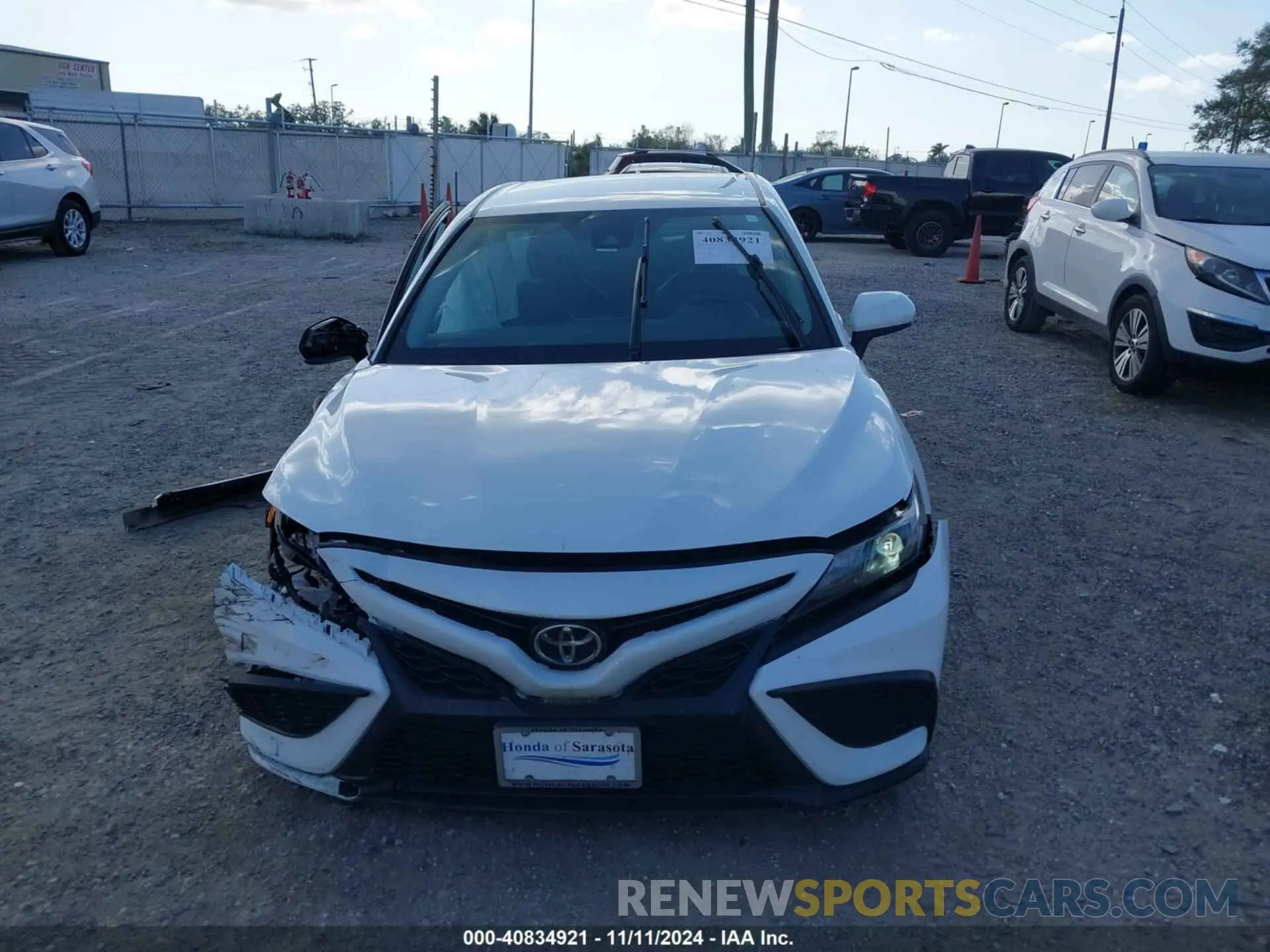 12 Photograph of a damaged car 4T1G11AK8MU415725 TOYOTA CAMRY 2021