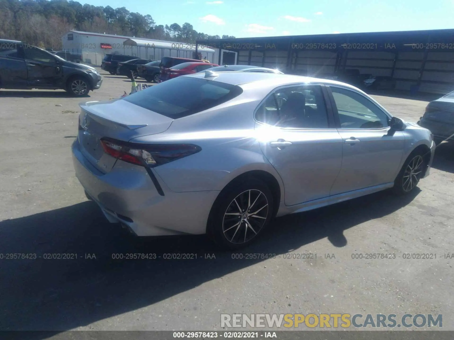 4 Photograph of a damaged car 4T1G11AK8MU416695 TOYOTA CAMRY 2021