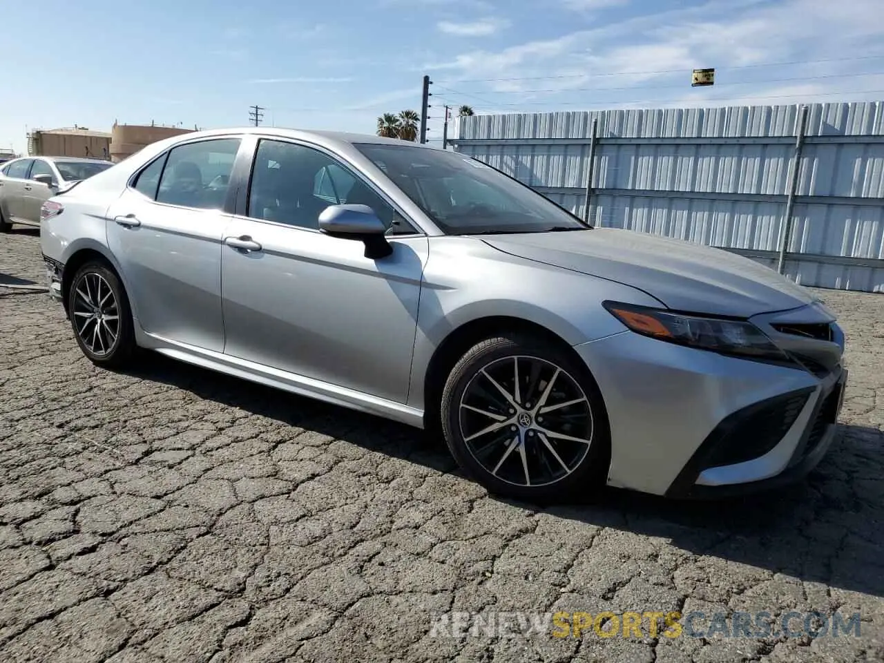 4 Photograph of a damaged car 4T1G11AK8MU425865 TOYOTA CAMRY 2021