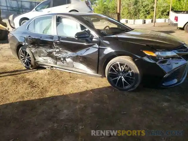 9 Photograph of a damaged car 4T1G11AK8MU428474 TOYOTA CAMRY 2021