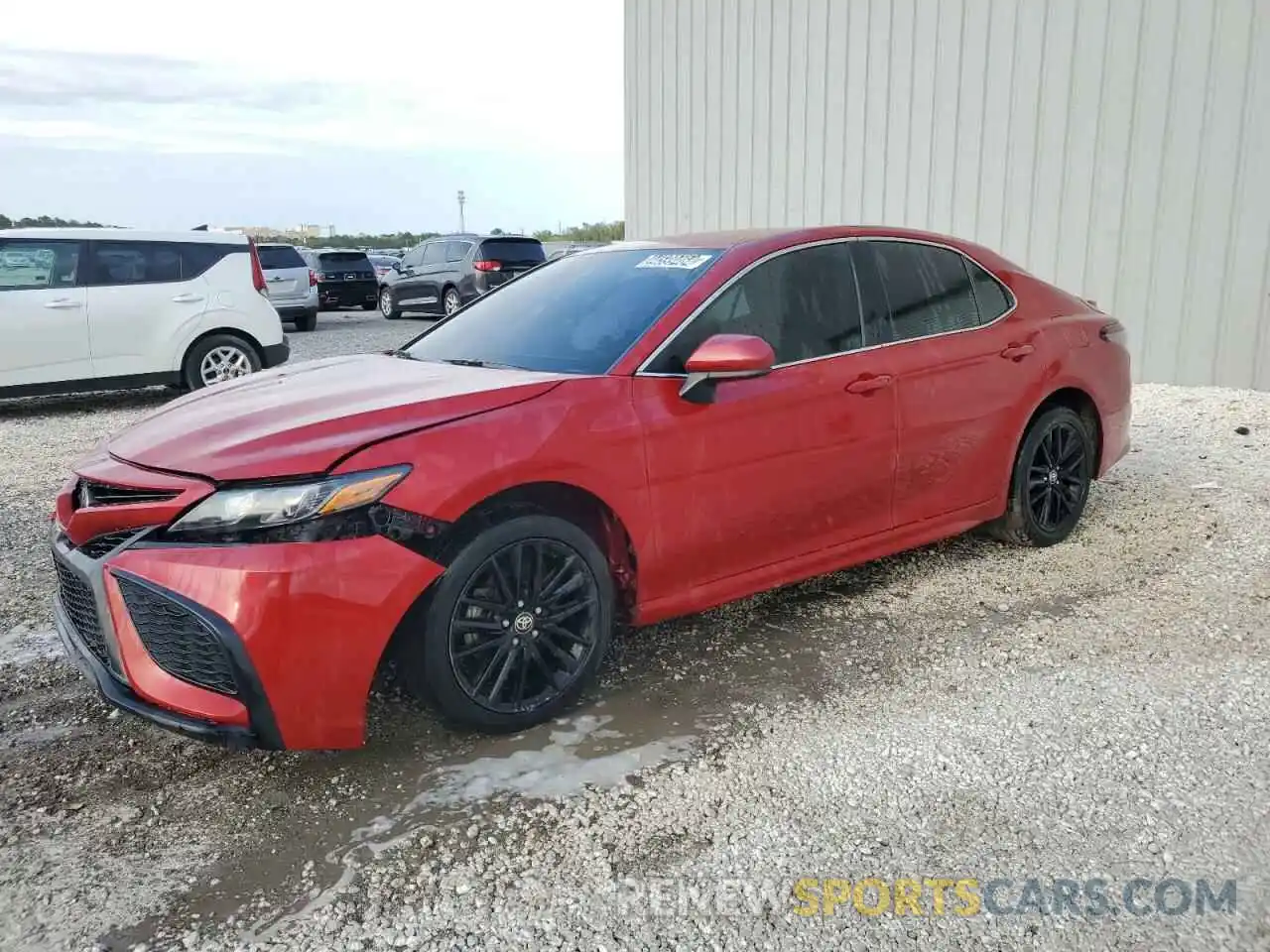 1 Photograph of a damaged car 4T1G11AK8MU429155 TOYOTA CAMRY 2021