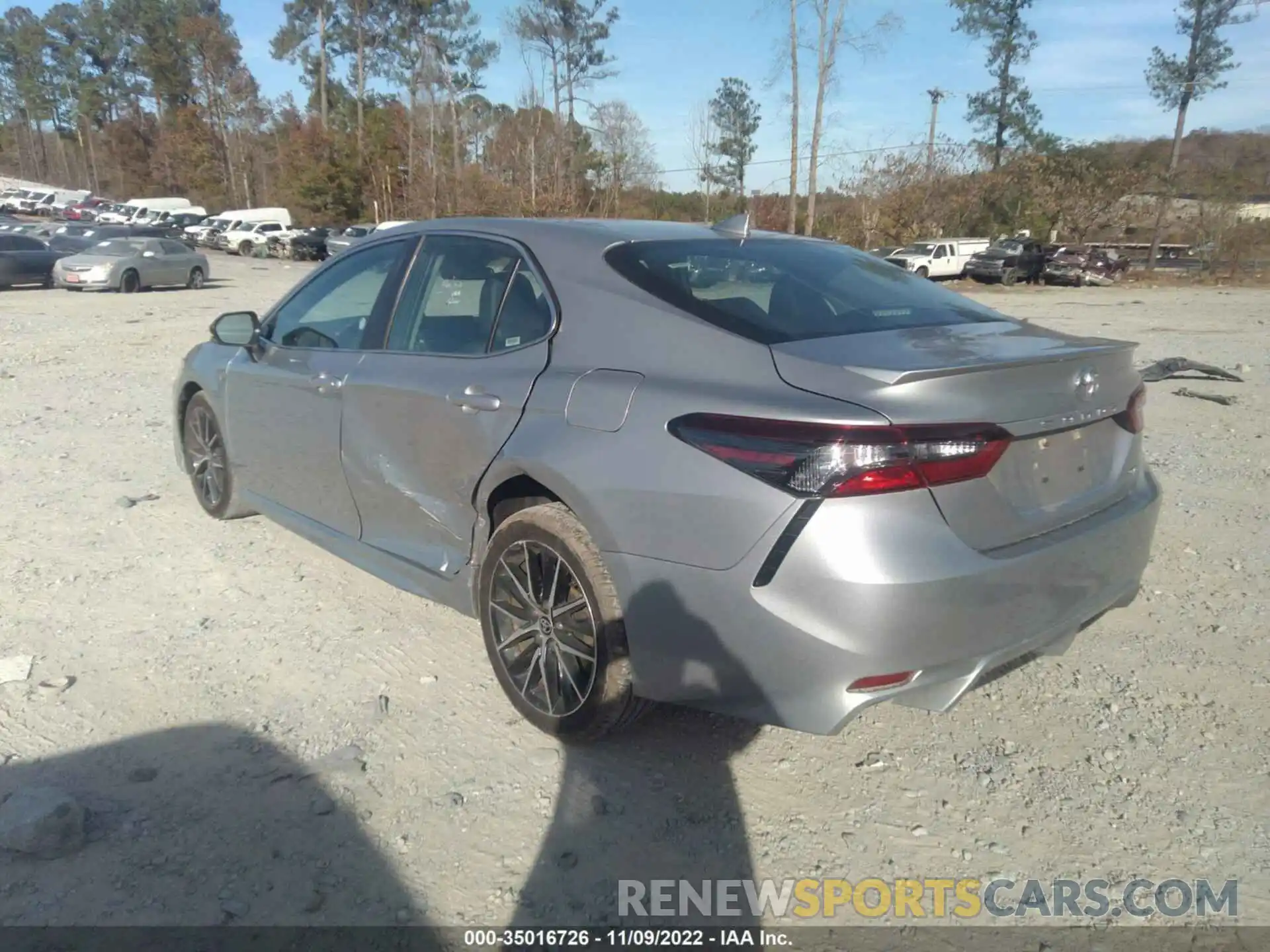 3 Photograph of a damaged car 4T1G11AK8MU443086 TOYOTA CAMRY 2021