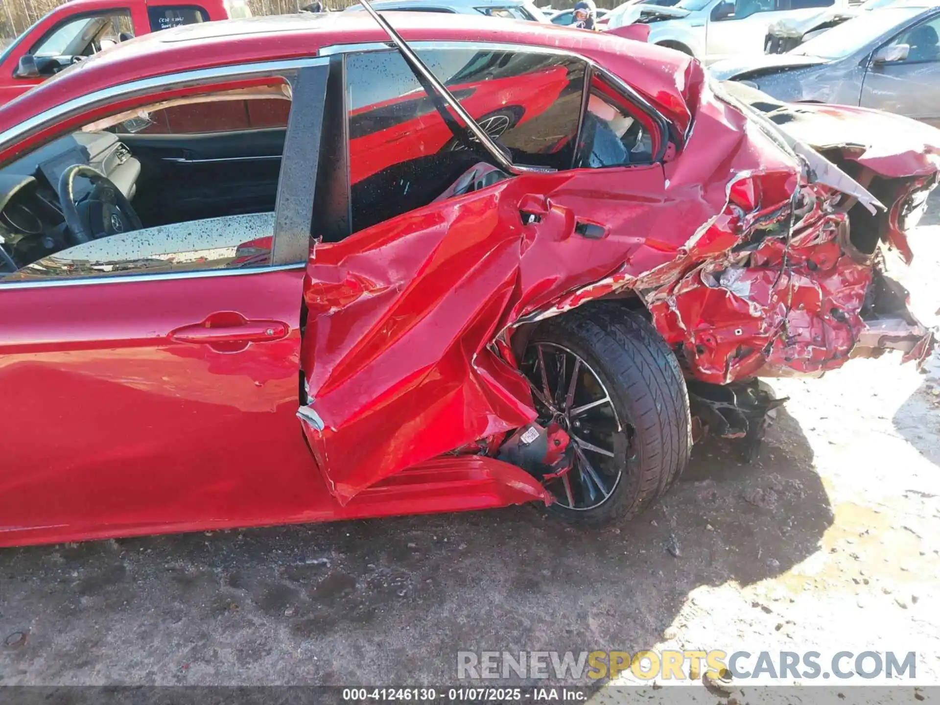 6 Photograph of a damaged car 4T1G11AK8MU446313 TOYOTA CAMRY 2021