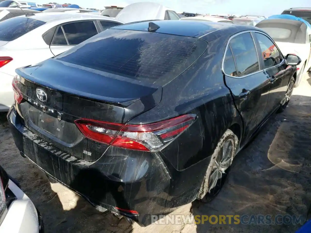 4 Photograph of a damaged car 4T1G11AK8MU446621 TOYOTA CAMRY 2021