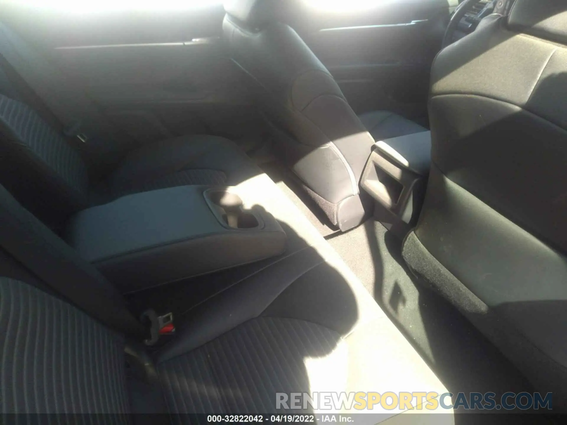 8 Photograph of a damaged car 4T1G11AK8MU456470 TOYOTA CAMRY 2021