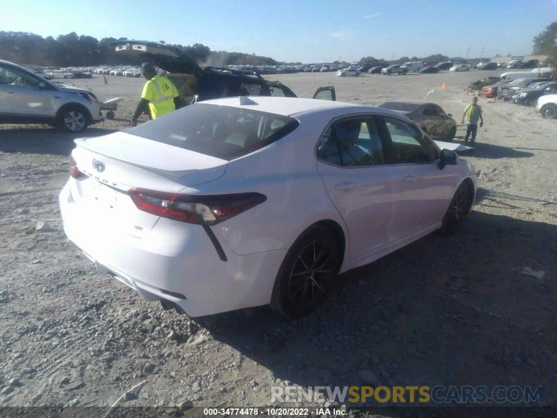 4 Photograph of a damaged car 4T1G11AK8MU457960 TOYOTA CAMRY 2021