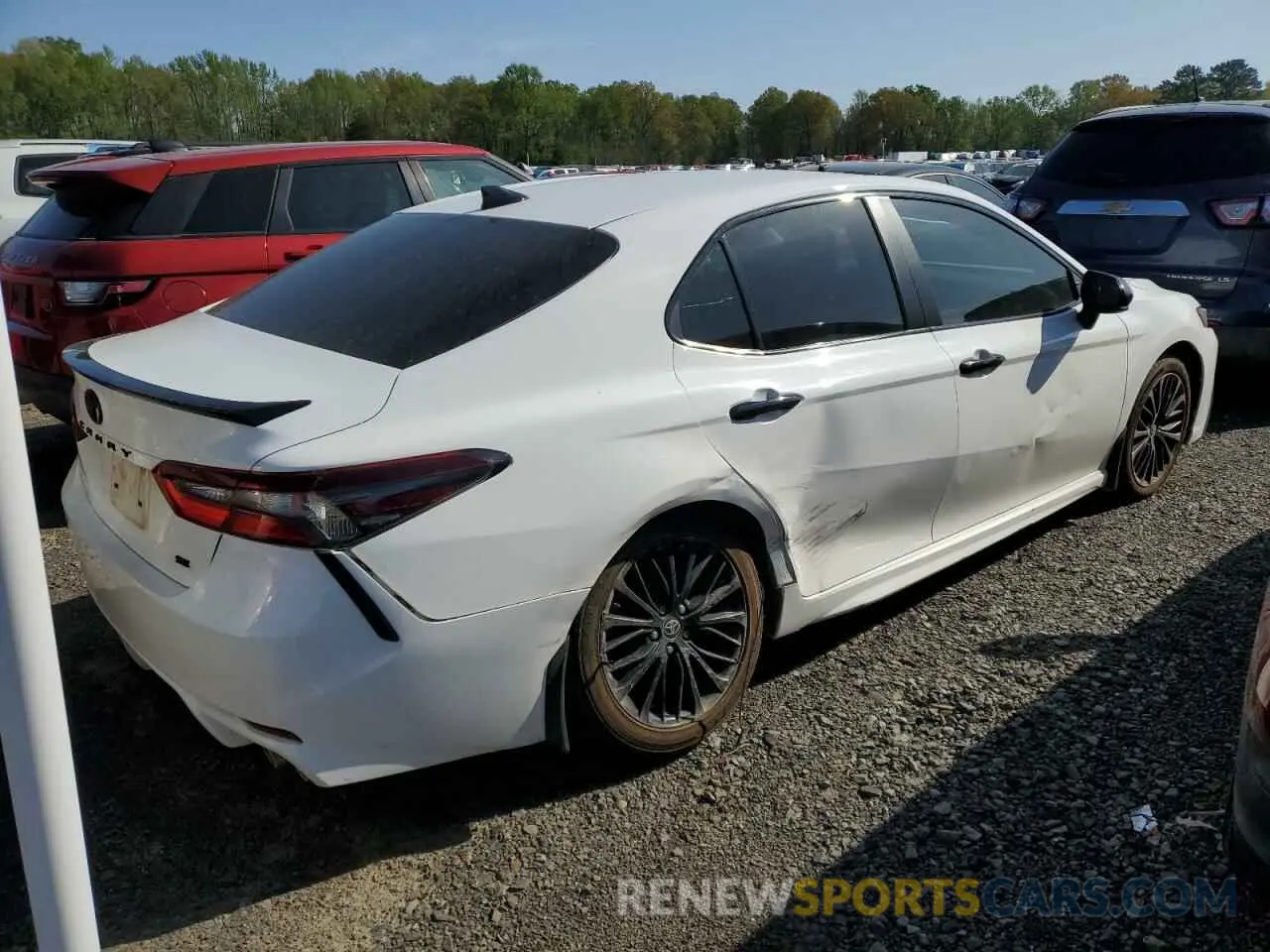 3 Photograph of a damaged car 4T1G11AK8MU484124 TOYOTA CAMRY 2021