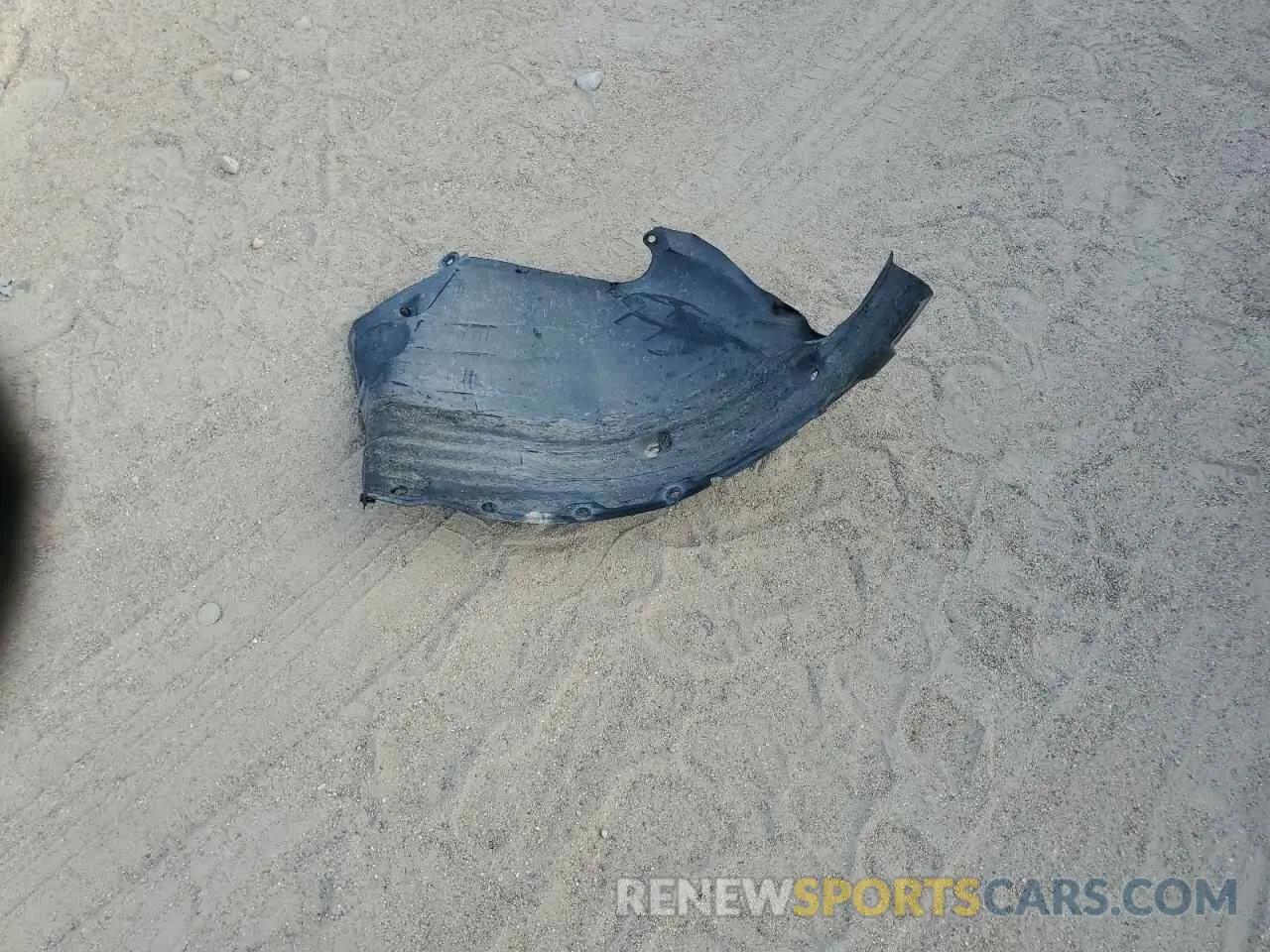 12 Photograph of a damaged car 4T1G11AK8MU517476 TOYOTA CAMRY 2021