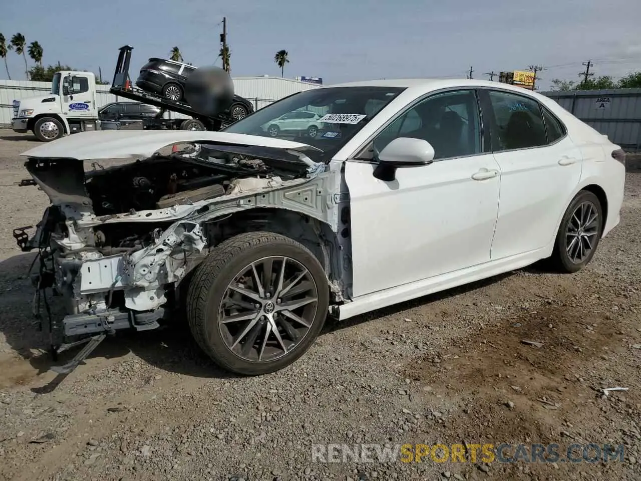 1 Photograph of a damaged car 4T1G11AK8MU518434 TOYOTA CAMRY 2021