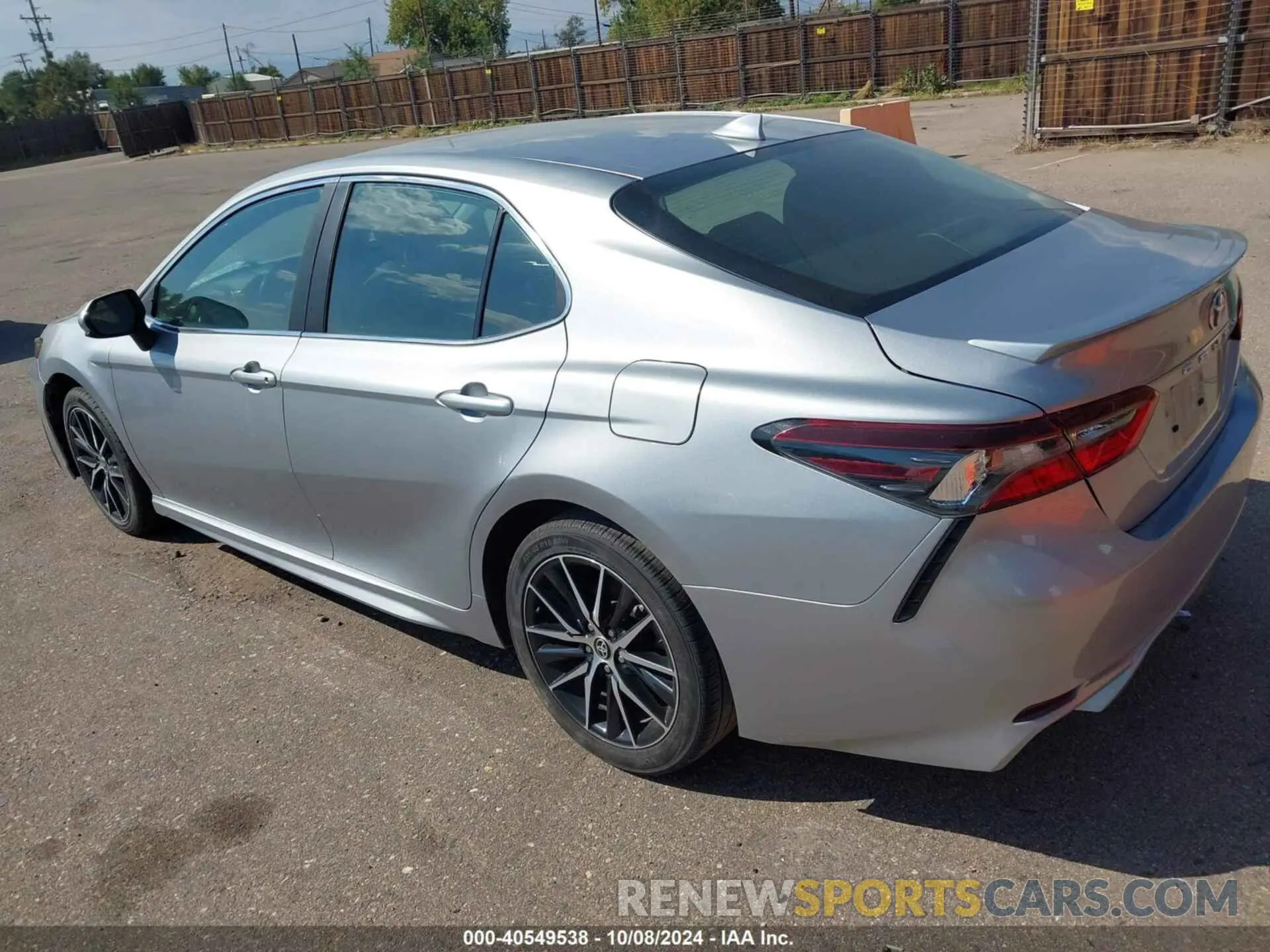 3 Photograph of a damaged car 4T1G11AK8MU519180 TOYOTA CAMRY 2021