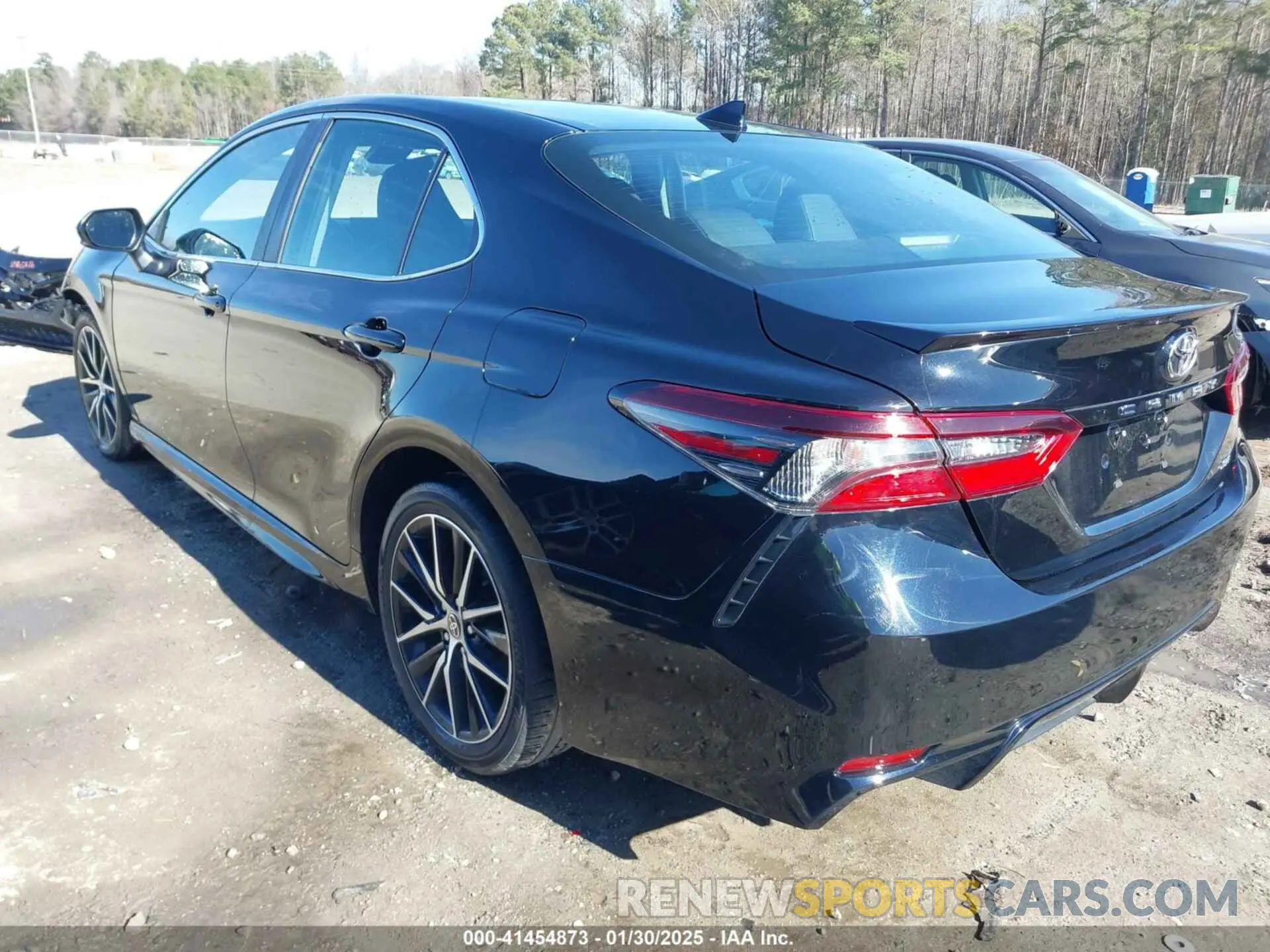 3 Photograph of a damaged car 4T1G11AK8MU523049 TOYOTA CAMRY 2021