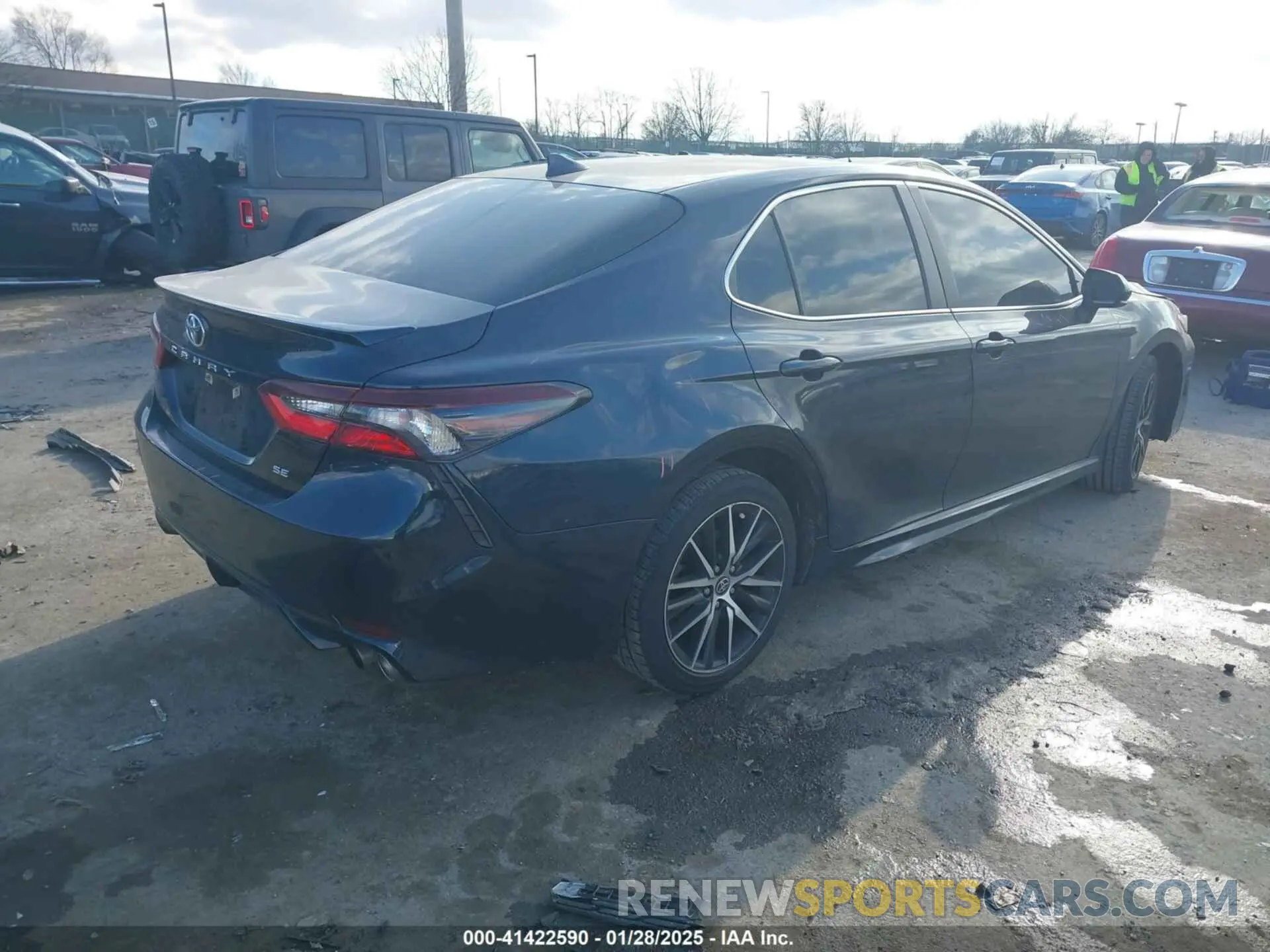 4 Photograph of a damaged car 4T1G11AK8MU527456 TOYOTA CAMRY 2021