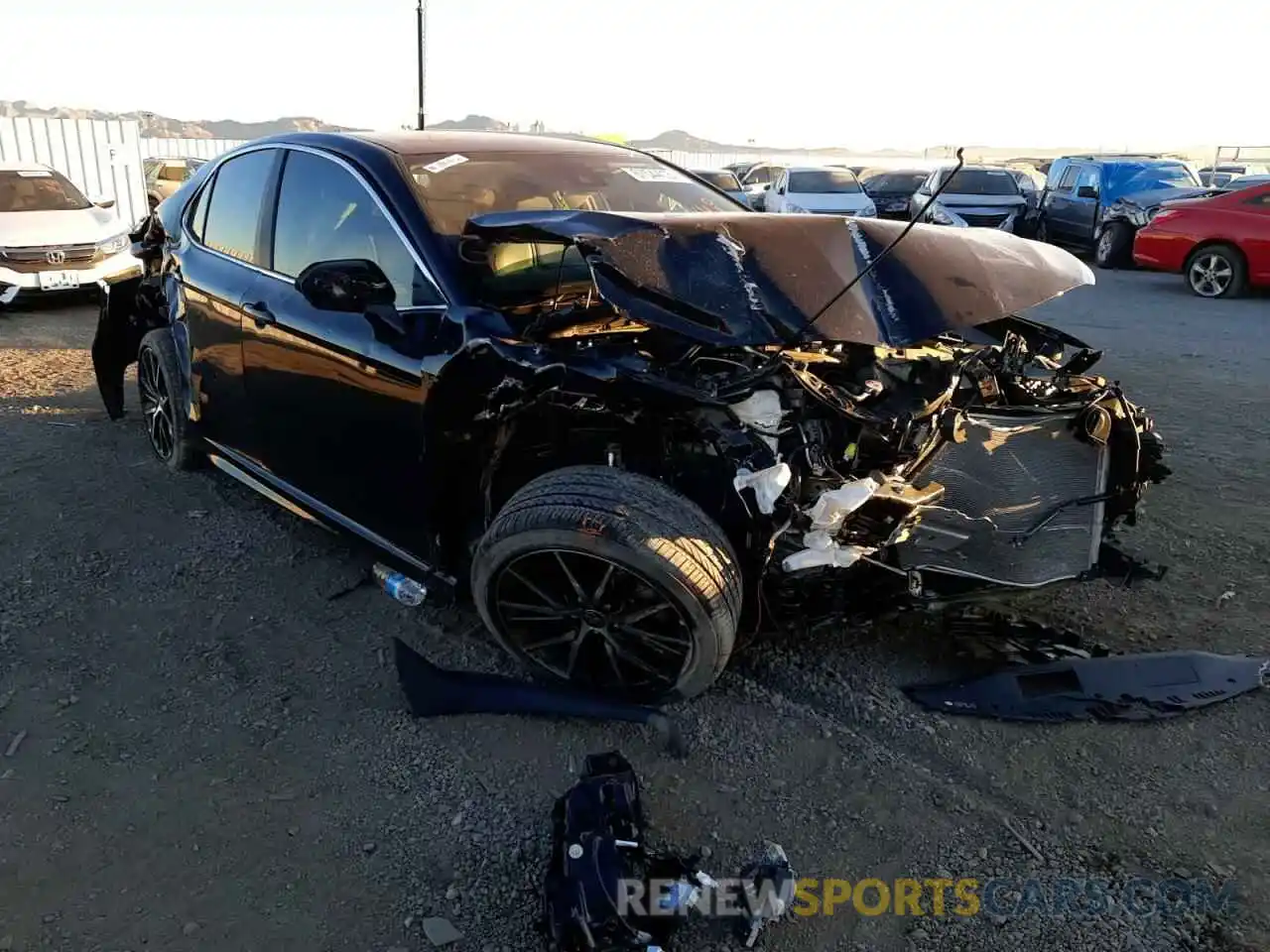 1 Photograph of a damaged car 4T1G11AK8MU530292 TOYOTA CAMRY 2021