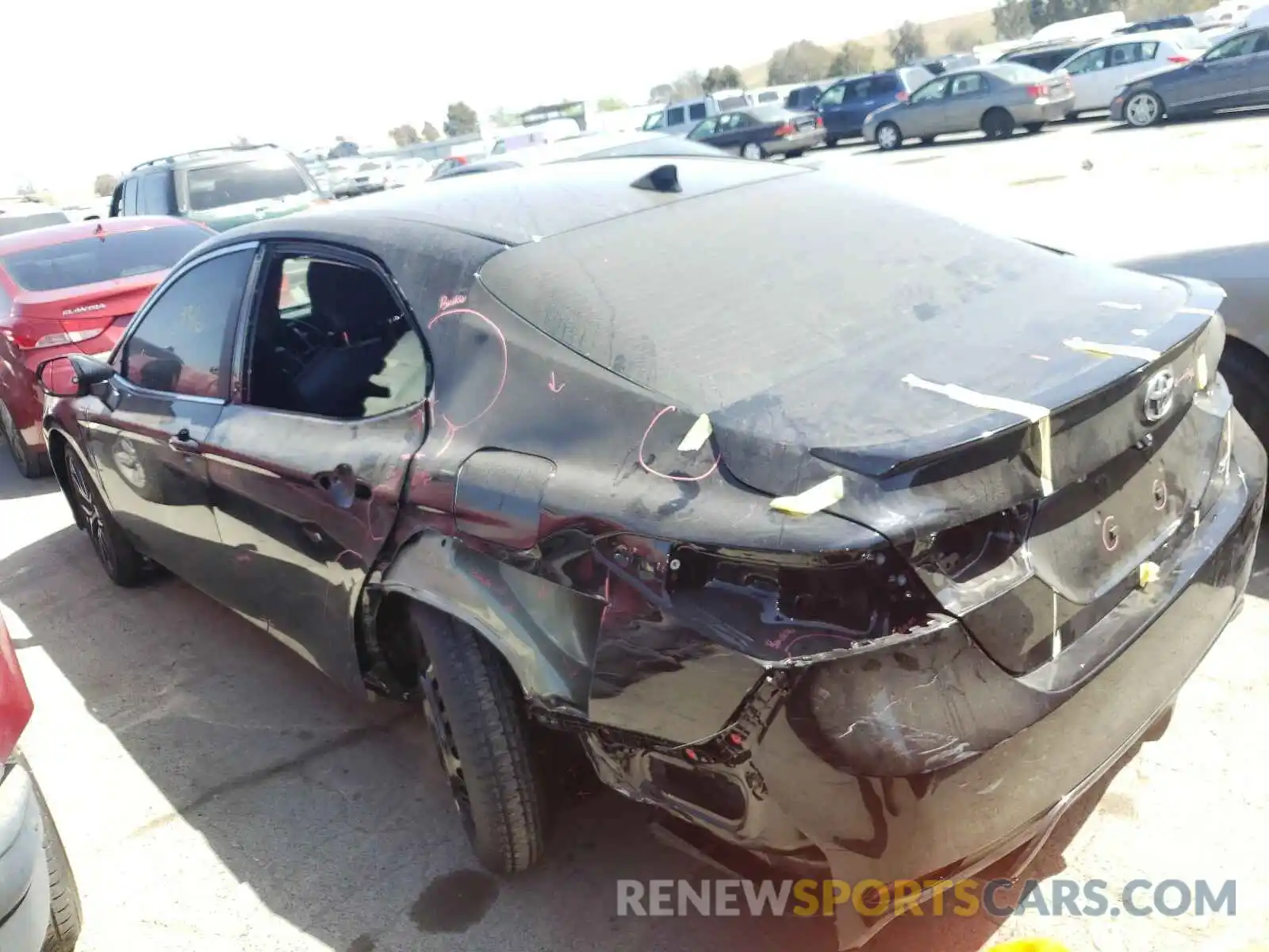 3 Photograph of a damaged car 4T1G11AK8MU531006 TOYOTA CAMRY 2021