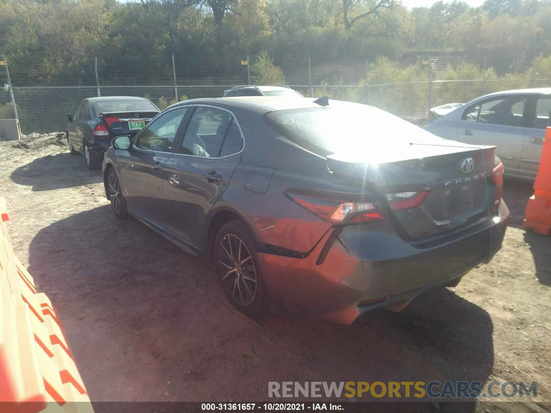 3 Photograph of a damaged car 4T1G11AK8MU531488 TOYOTA CAMRY 2021