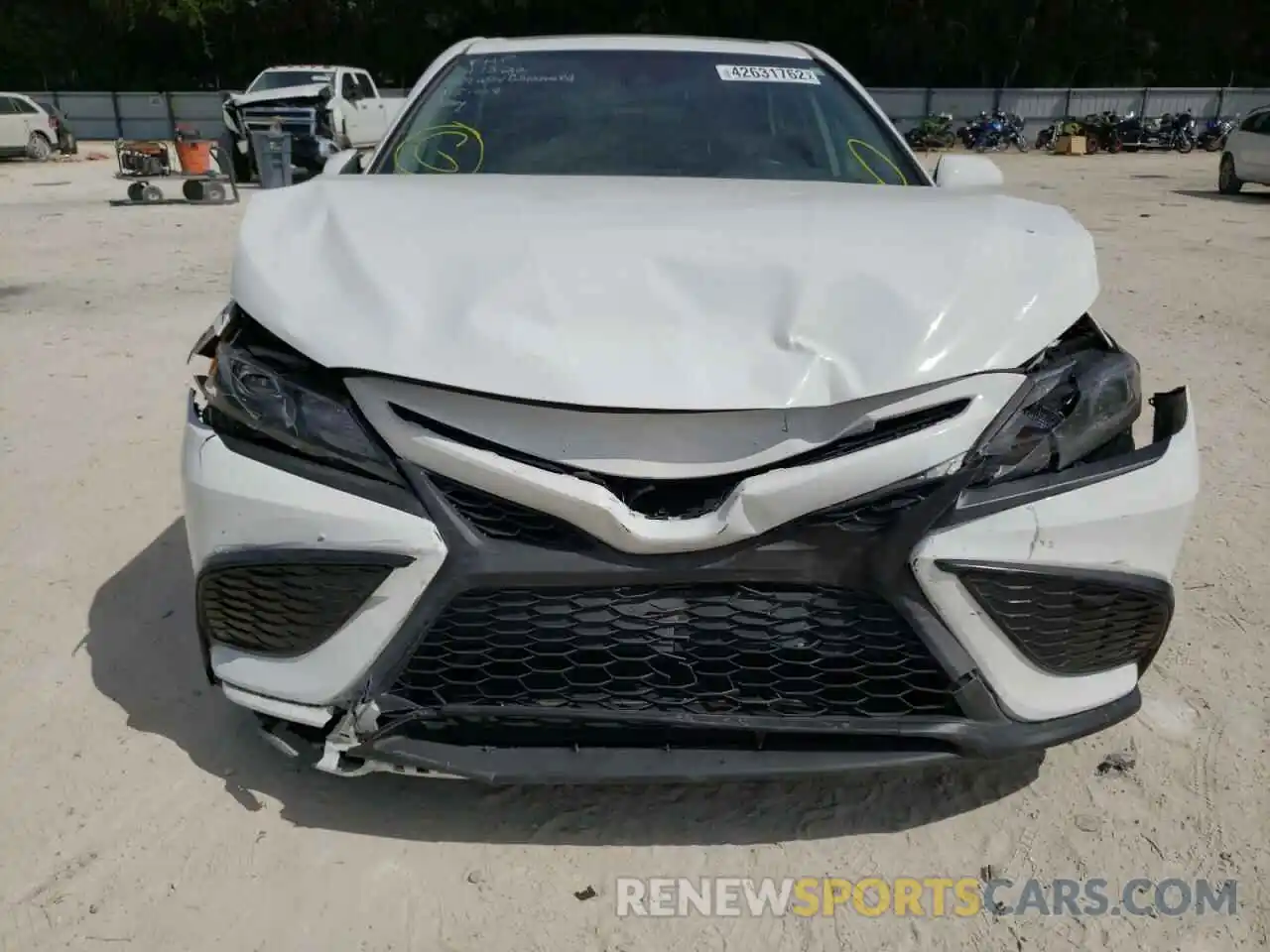 9 Photograph of a damaged car 4T1G11AK8MU534777 TOYOTA CAMRY 2021