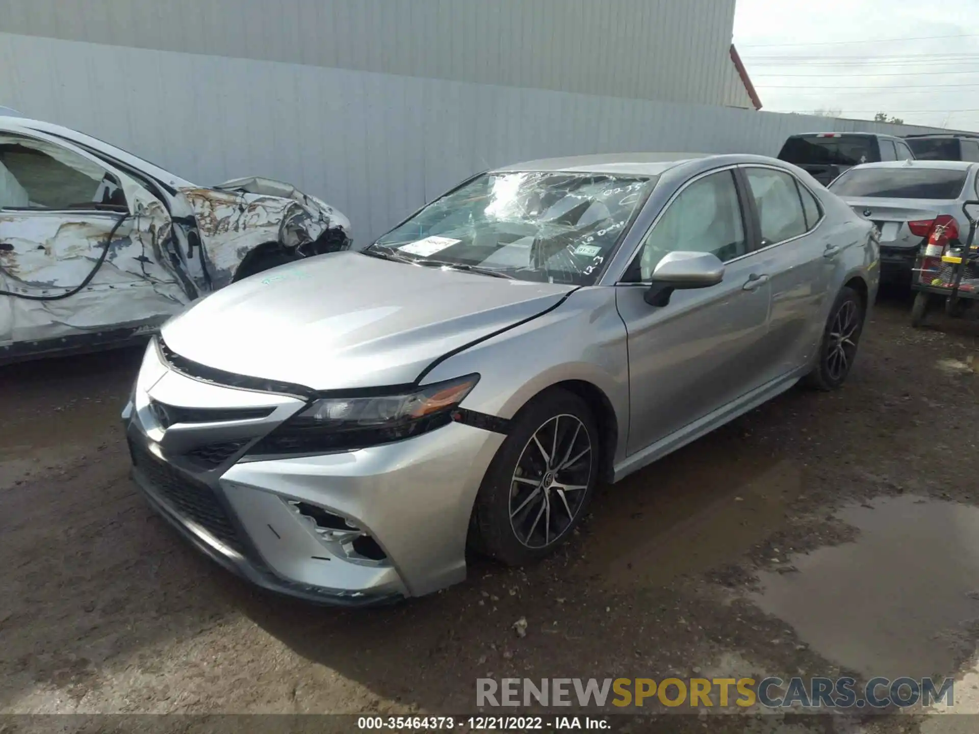 2 Photograph of a damaged car 4T1G11AK8MU550235 TOYOTA CAMRY 2021