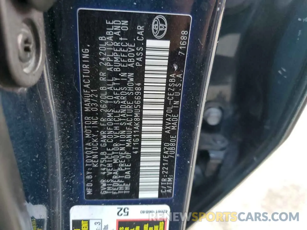 12 Photograph of a damaged car 4T1G11AK8MU566984 TOYOTA CAMRY 2021