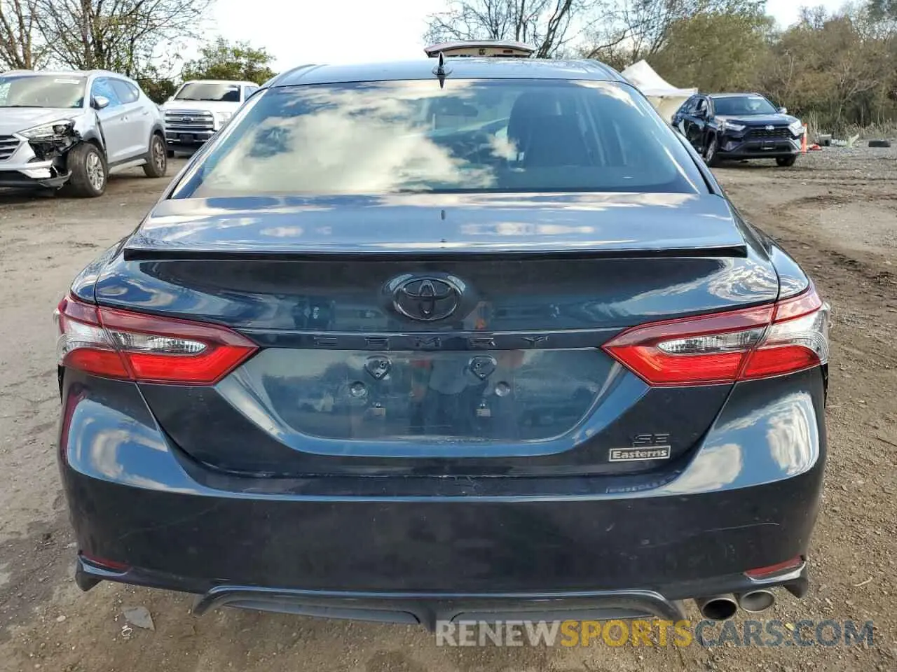 6 Photograph of a damaged car 4T1G11AK8MU566984 TOYOTA CAMRY 2021