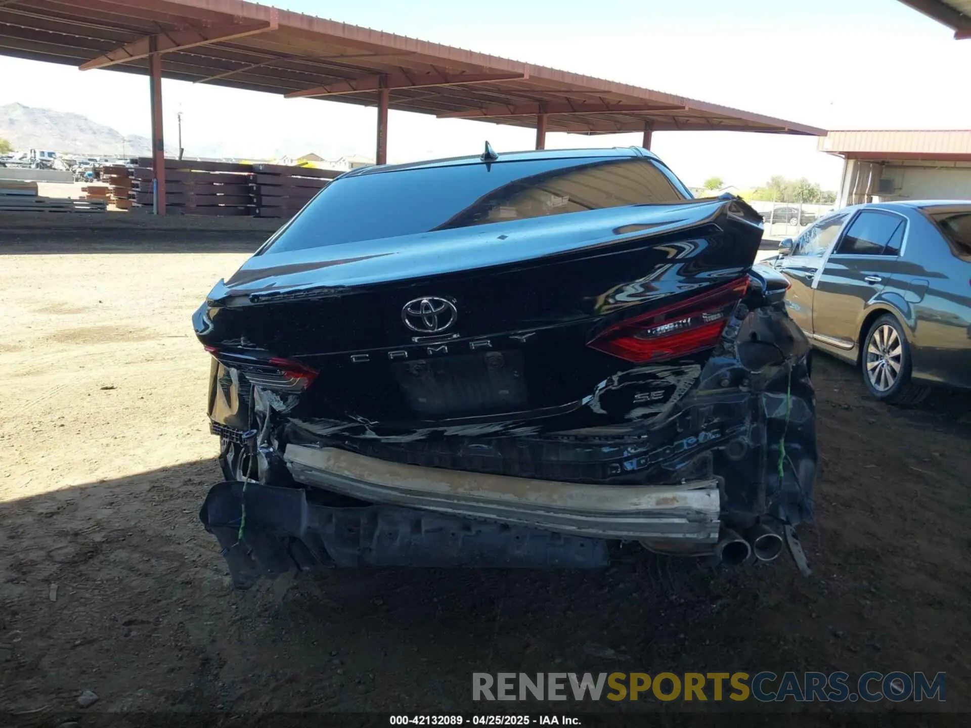 15 Photograph of a damaged car 4T1G11AK8MU567763 TOYOTA CAMRY 2021