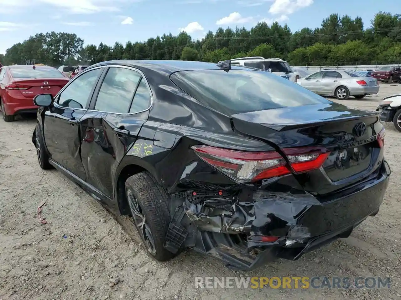 3 Photograph of a damaged car 4T1G11AK8MU568055 TOYOTA CAMRY 2021