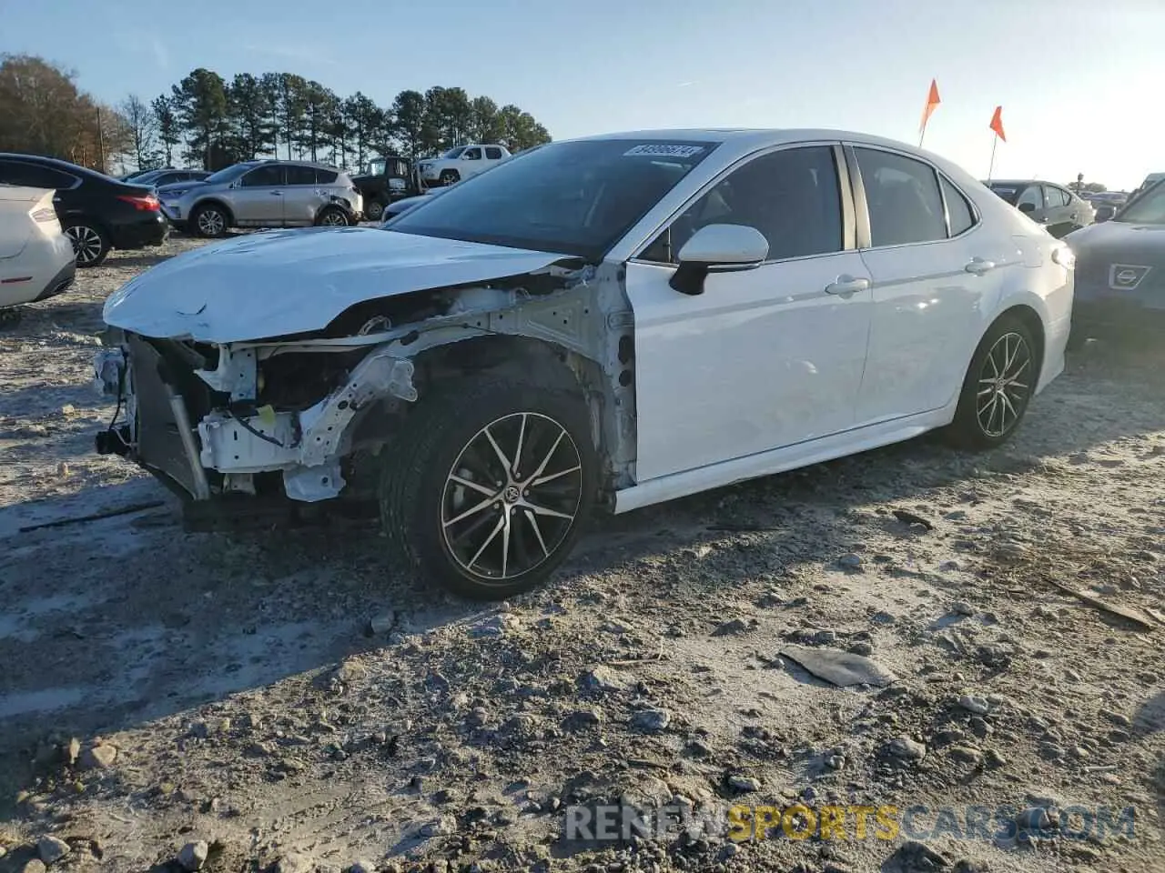 1 Photograph of a damaged car 4T1G11AK8MU573885 TOYOTA CAMRY 2021