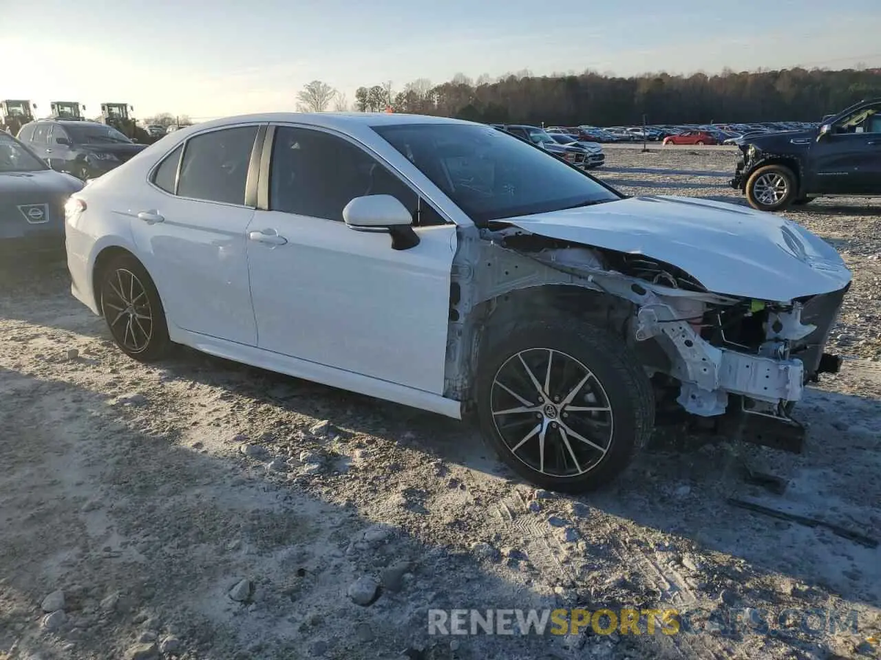 4 Photograph of a damaged car 4T1G11AK8MU573885 TOYOTA CAMRY 2021