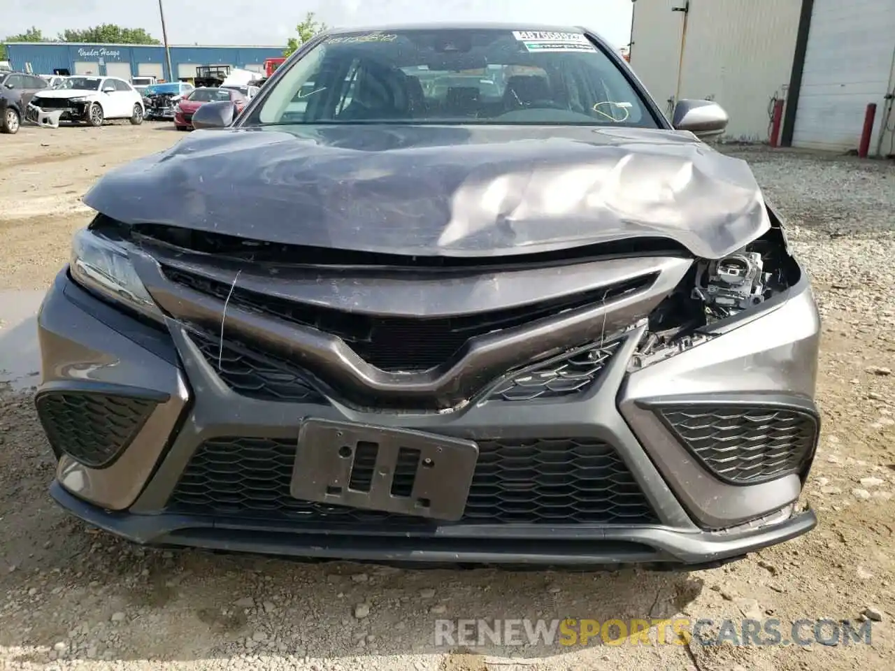 9 Photograph of a damaged car 4T1G11AK8MU588144 TOYOTA CAMRY 2021