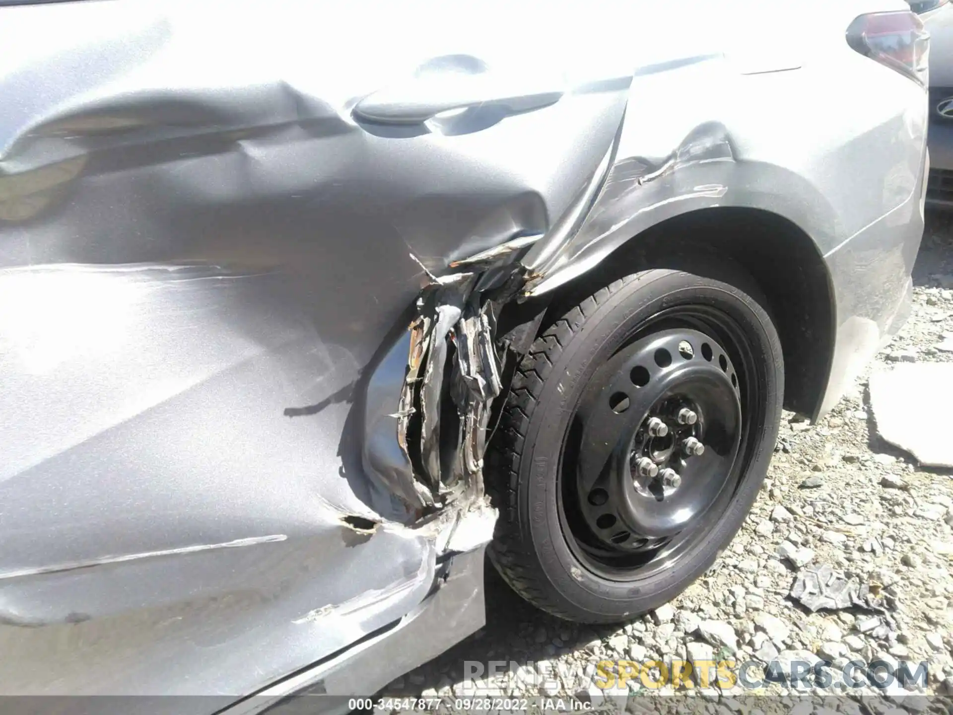 6 Photograph of a damaged car 4T1G11AK8MU591383 TOYOTA CAMRY 2021