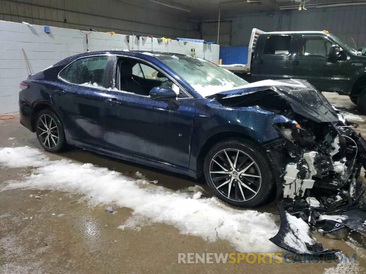 4 Photograph of a damaged car 4T1G11AK8MU594946 TOYOTA CAMRY 2021