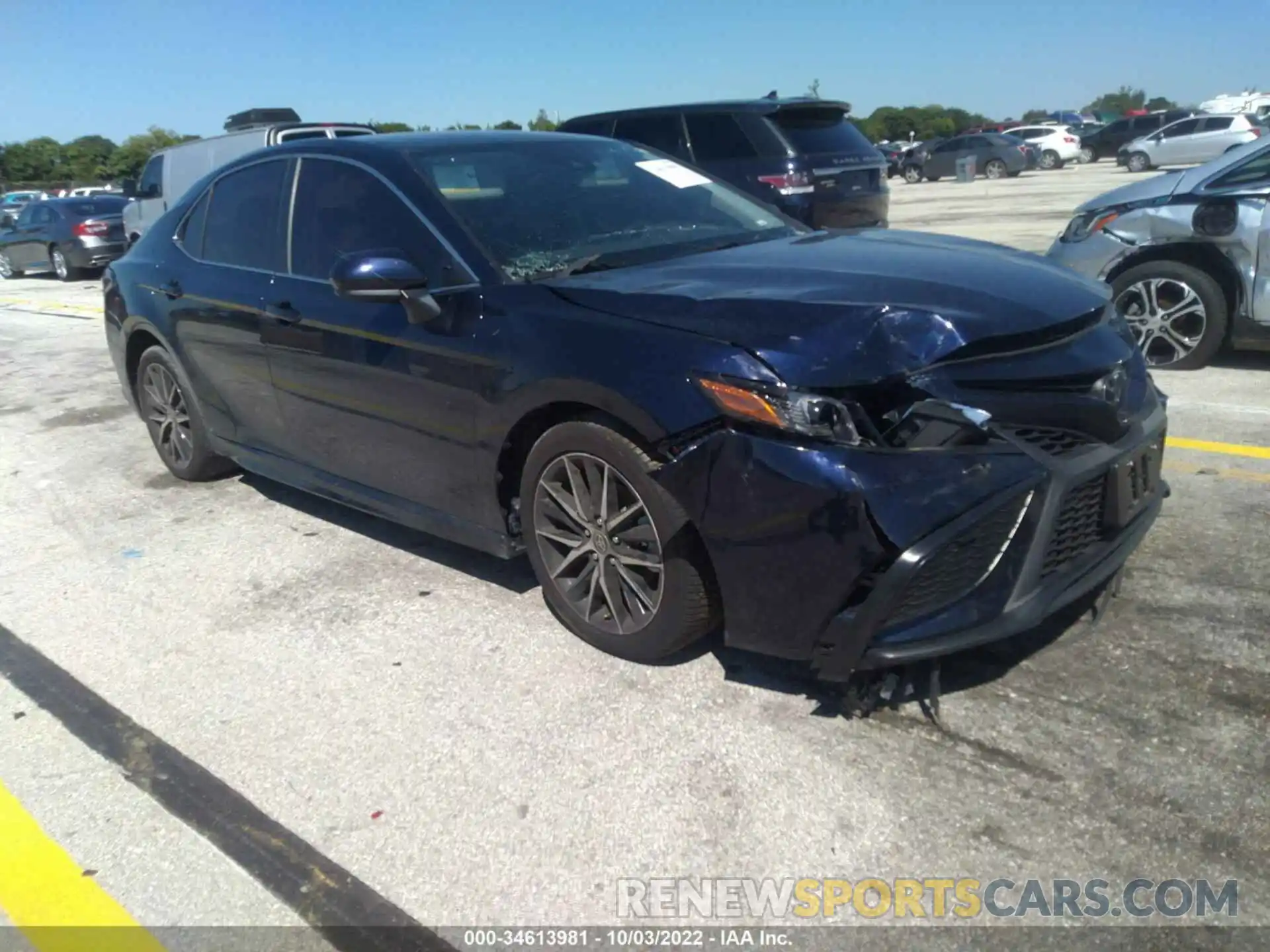 1 Photograph of a damaged car 4T1G11AK8MU600647 TOYOTA CAMRY 2021