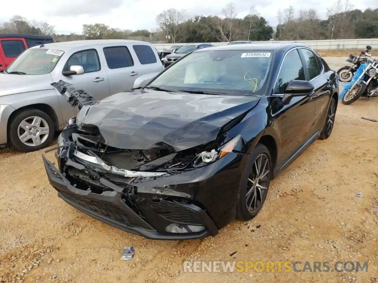 2 Photograph of a damaged car 4T1G11AK8MU604147 TOYOTA CAMRY 2021