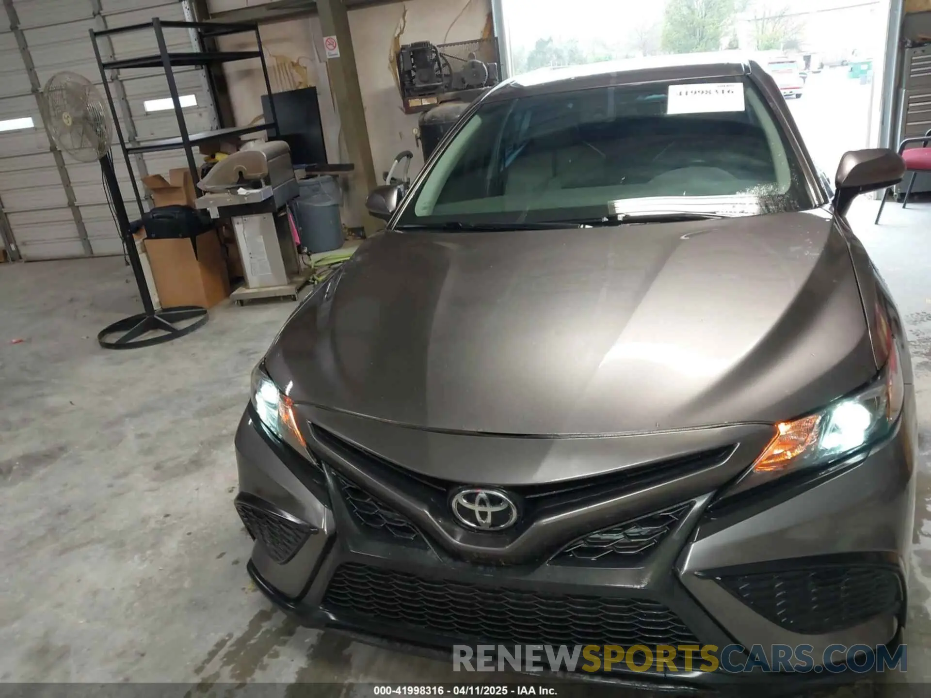6 Photograph of a damaged car 4T1G11AK9MU407567 TOYOTA CAMRY 2021