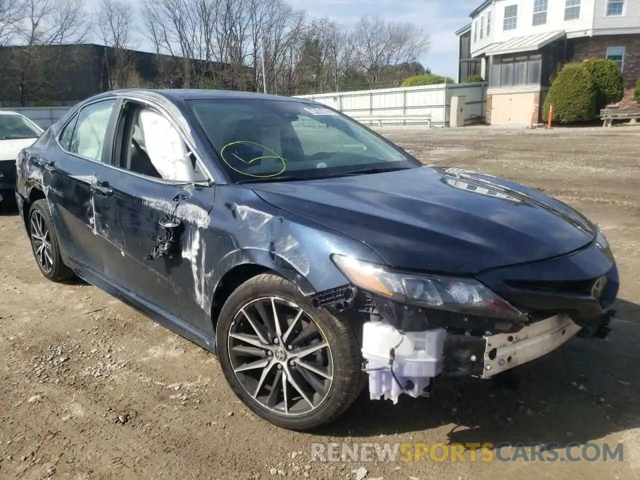 1 Photograph of a damaged car 4T1G11AK9MU407889 TOYOTA CAMRY 2021