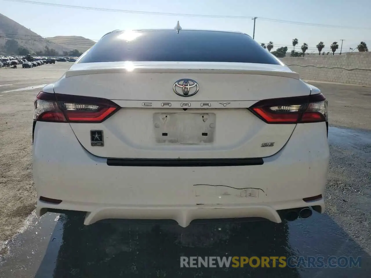 6 Photograph of a damaged car 4T1G11AK9MU416446 TOYOTA CAMRY 2021