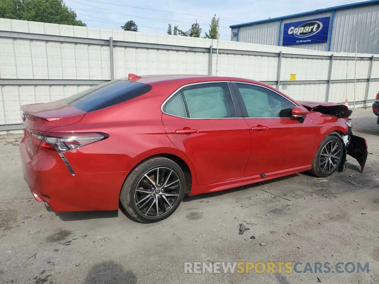 3 Photograph of a damaged car 4T1G11AK9MU422666 TOYOTA CAMRY 2021