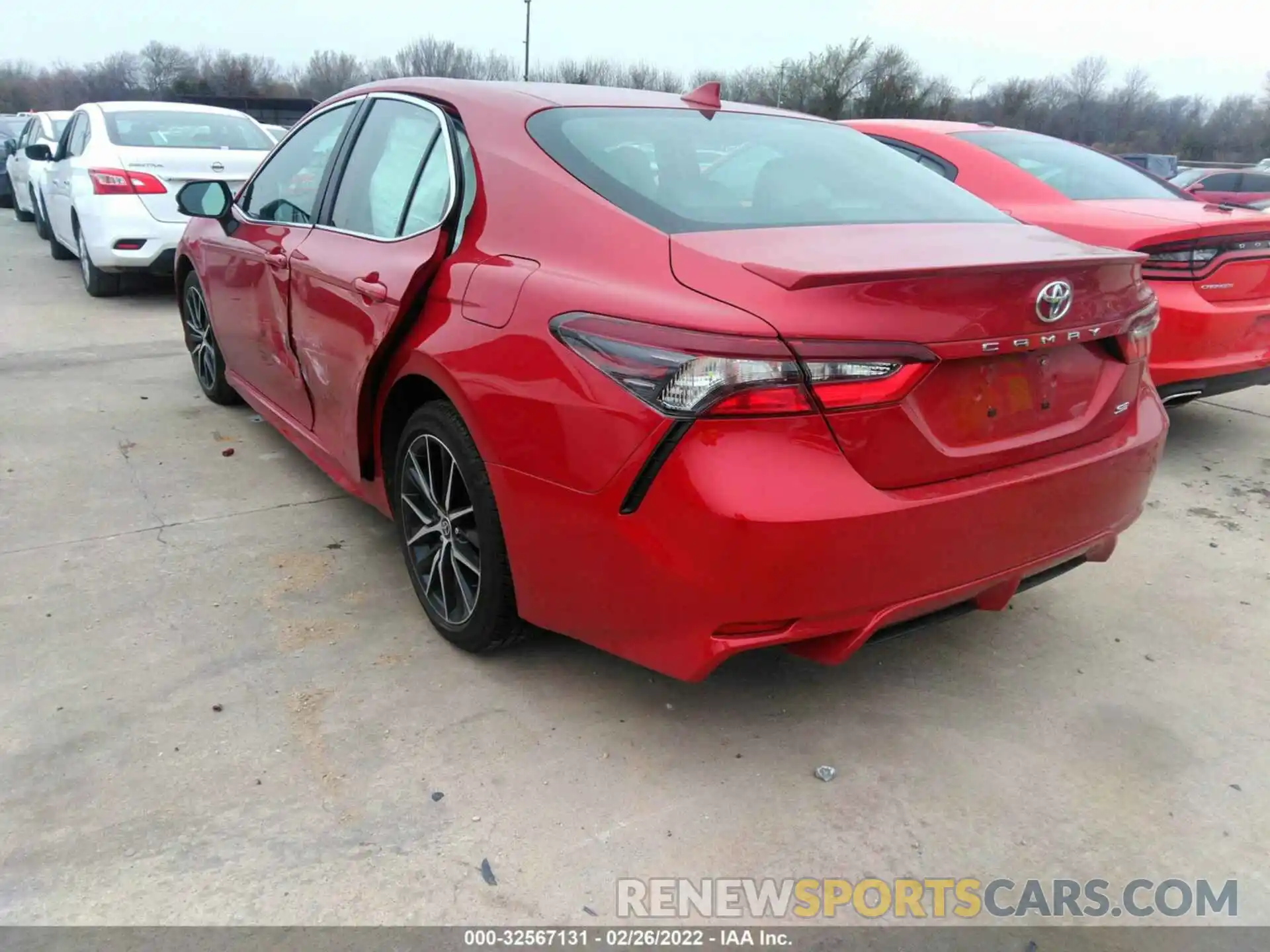 3 Photograph of a damaged car 4T1G11AK9MU433747 TOYOTA CAMRY 2021