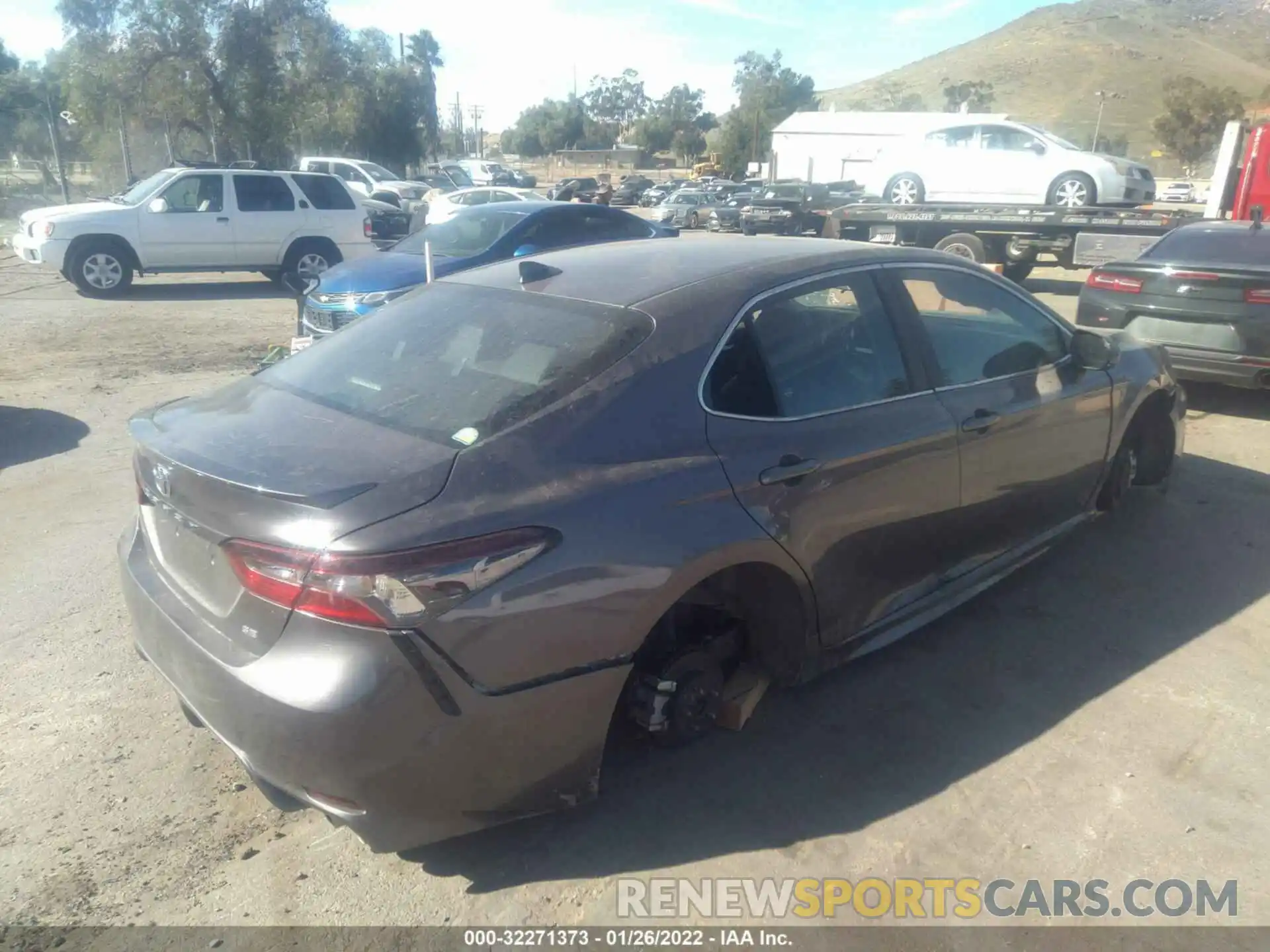 4 Photograph of a damaged car 4T1G11AK9MU433862 TOYOTA CAMRY 2021