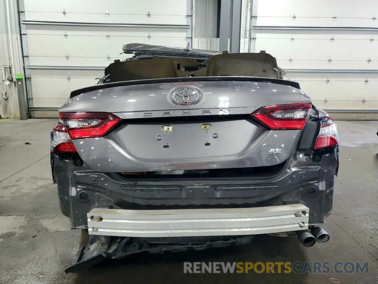 6 Photograph of a damaged car 4T1G11AK9MU457403 TOYOTA CAMRY 2021